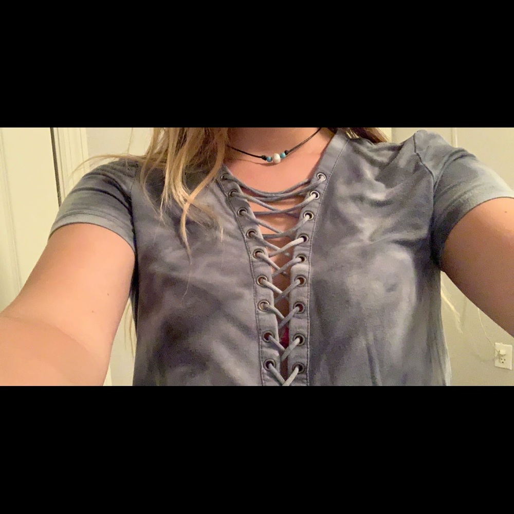 American eagle lace up shirt